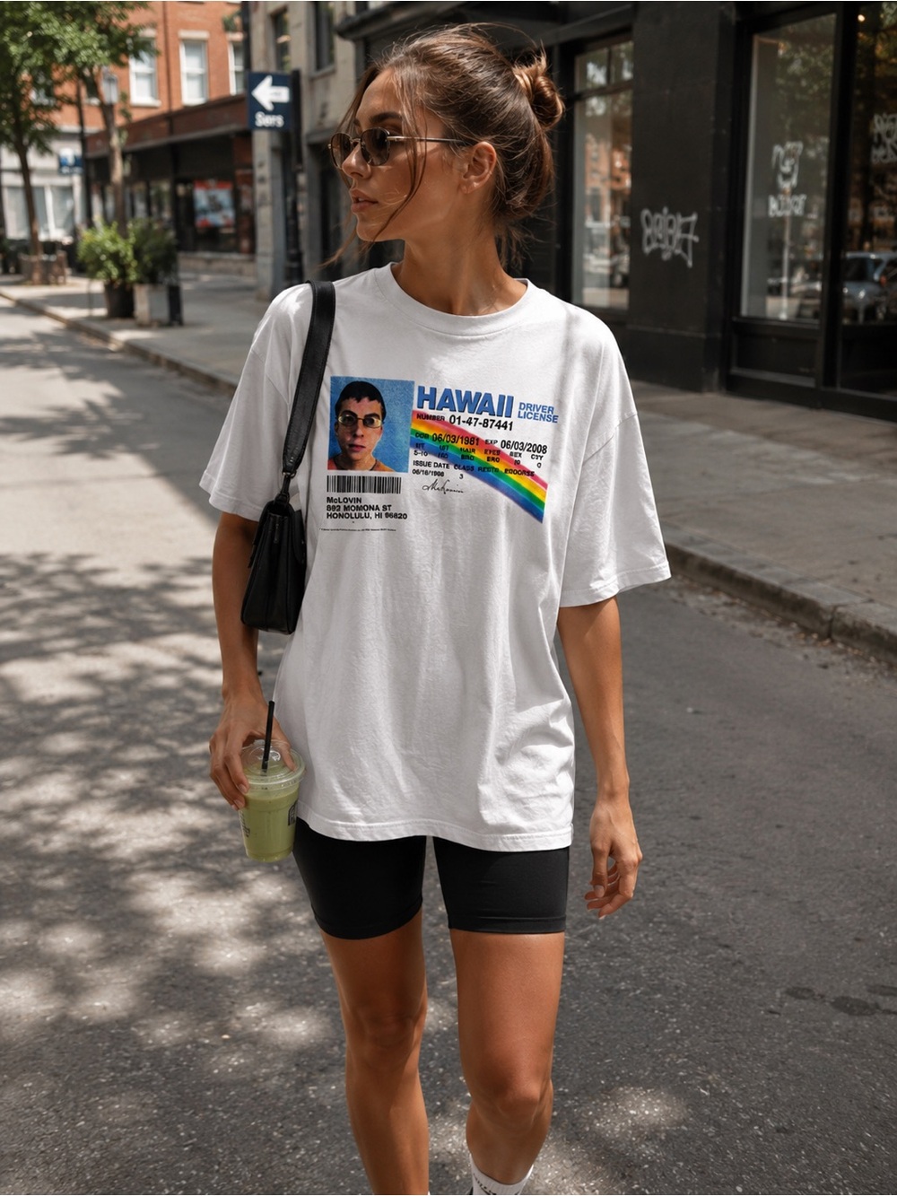 Superbad McLovin White Hawaii Graphic unisex tshirt size medium